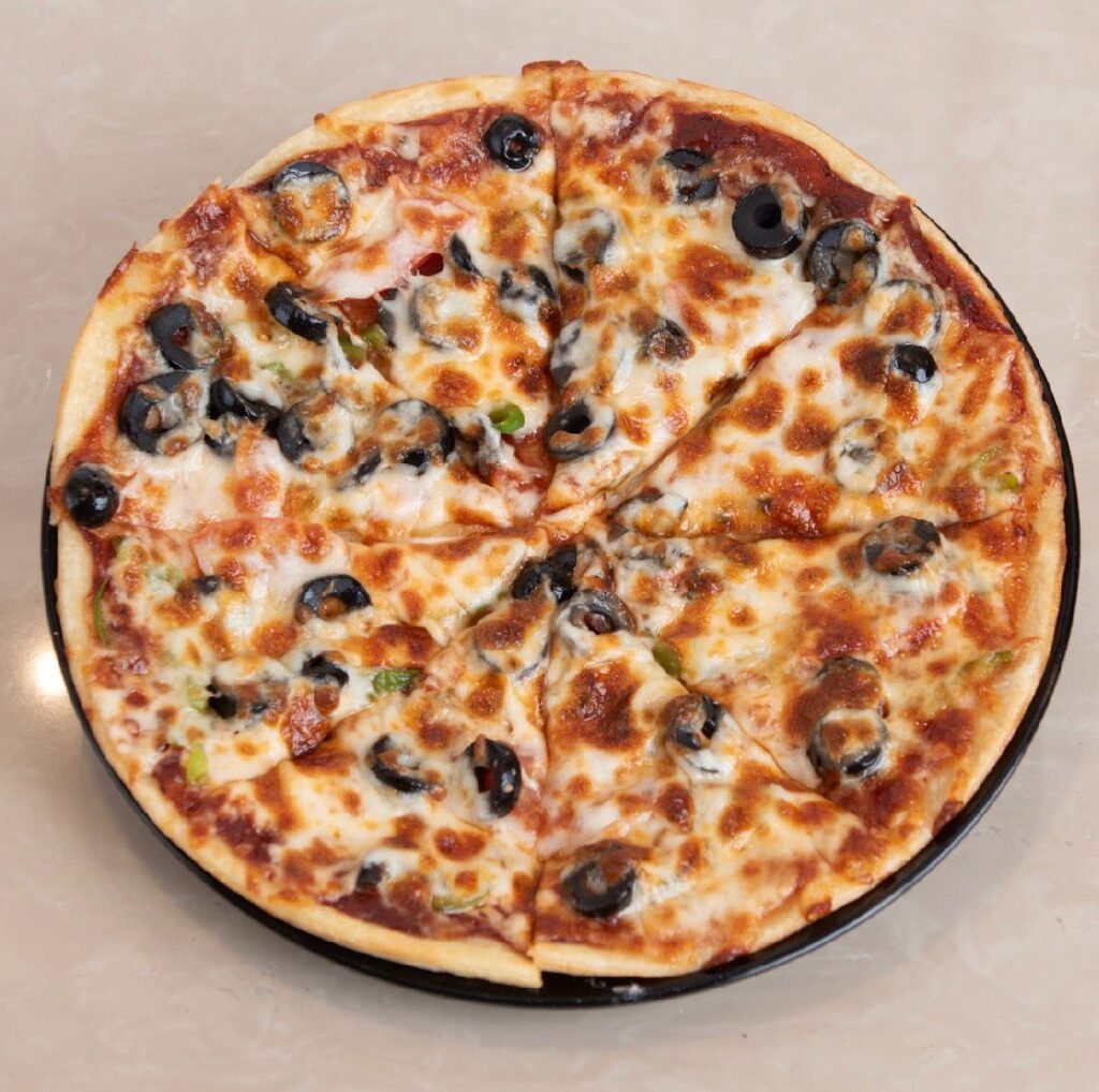 بيتزا خضار كبير