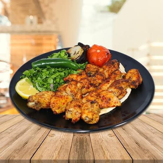 دجاج بالعظم